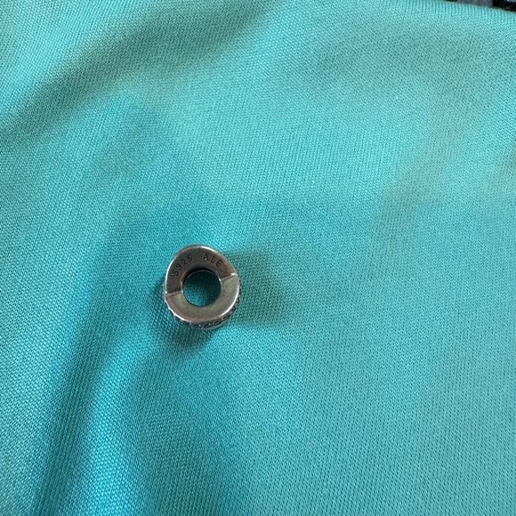 Elegant Silver Ring with Black Accents - Picture 6 of 6